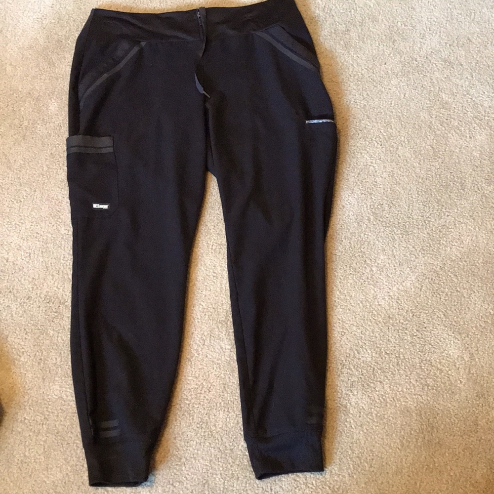 Grey’s Anatomy scrub pants size small
